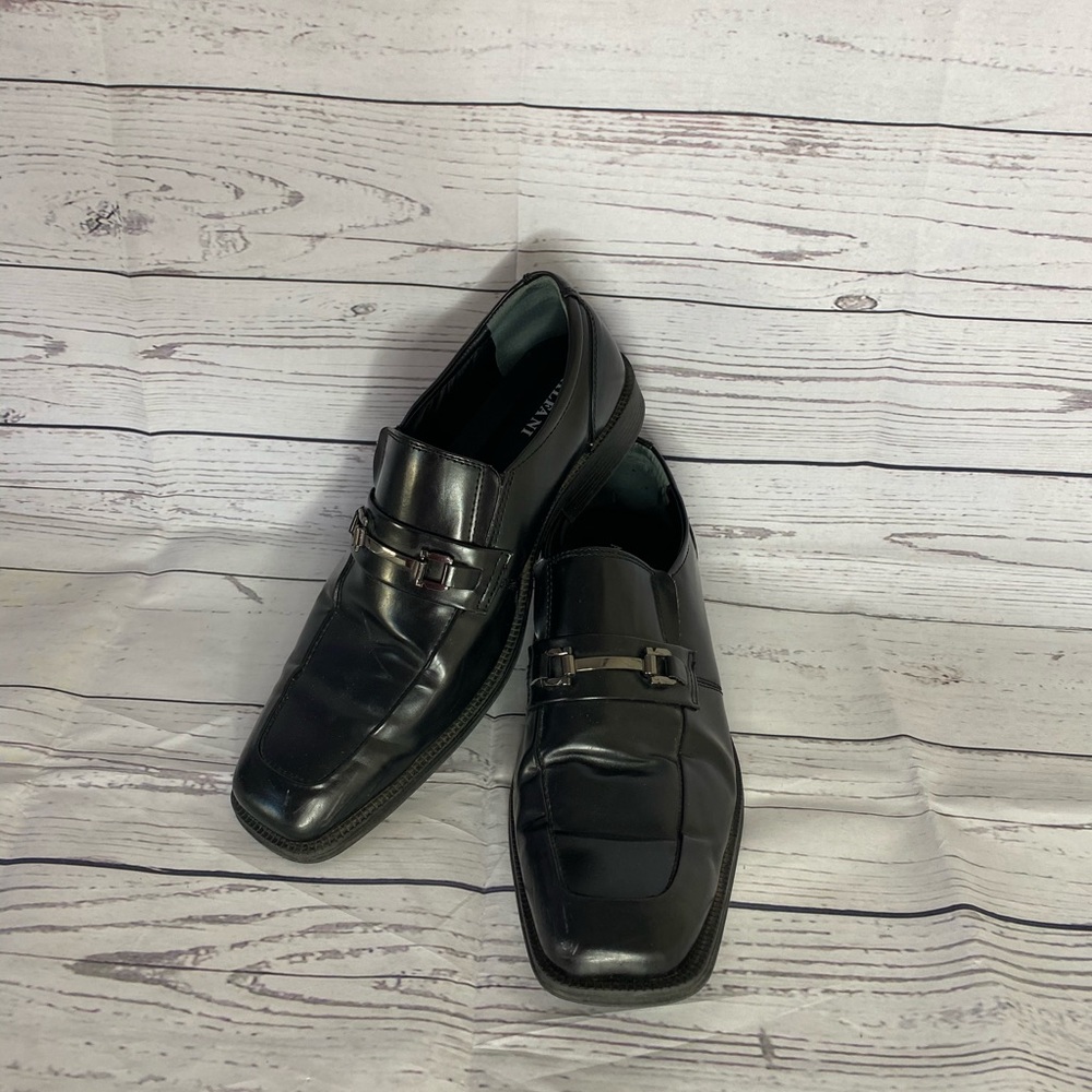 Black Alfani Loafers 👞